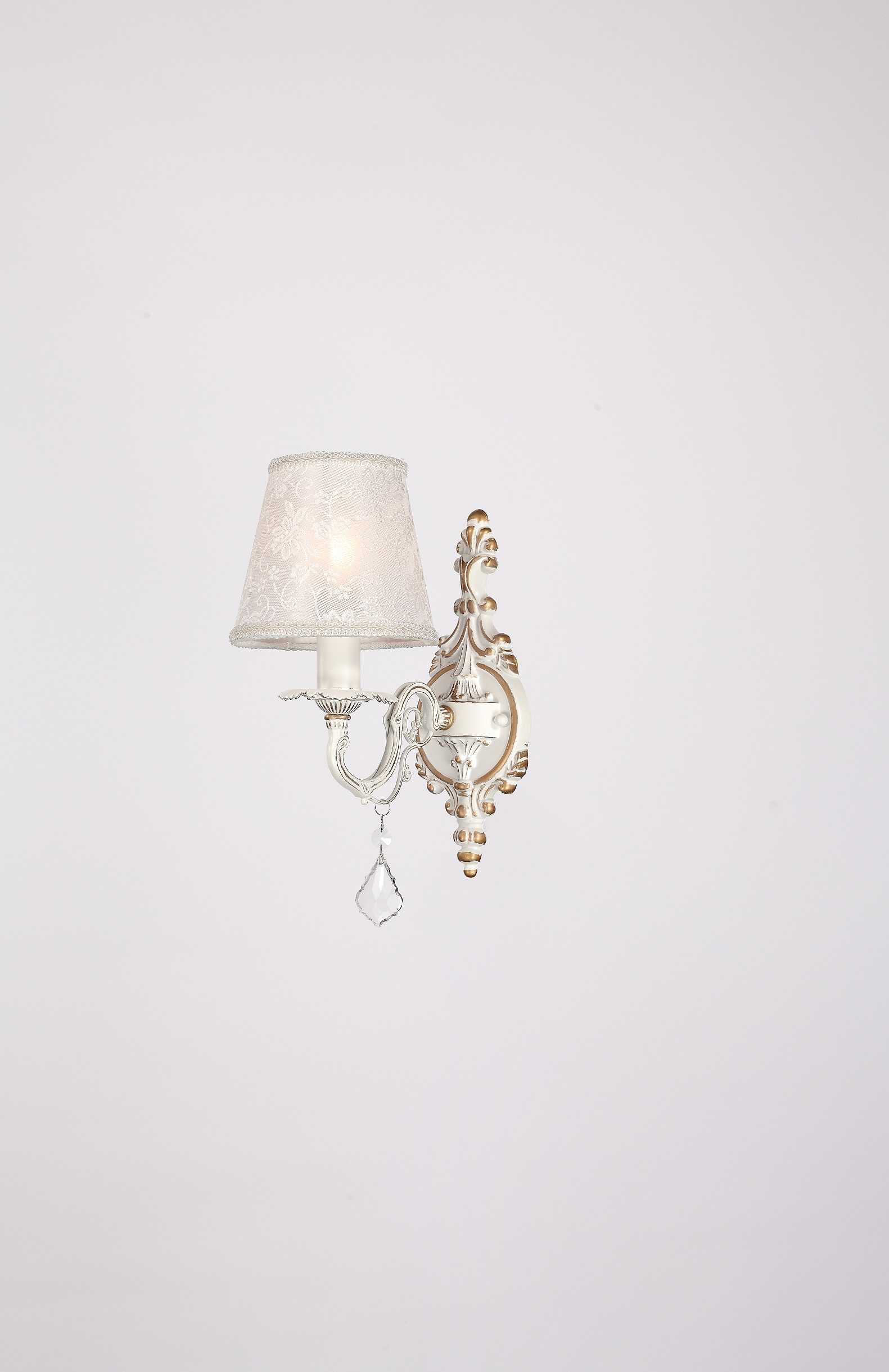 Бра, настенный светильник. Белый с золотой патиной 1*E14 40W 220V. CitiLux Бельведер CL424311