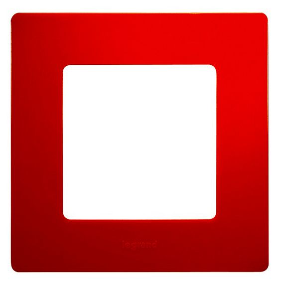 672531. Legrand. Etika (Красный). Рамка на 1-пост. поликарбонат