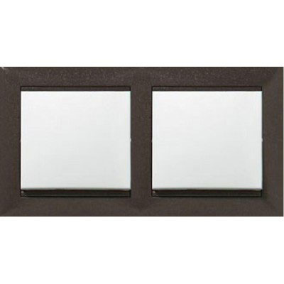 770002. Legrand. Valena ("модерн"). Рамка на 2-поста. не горючий пластик