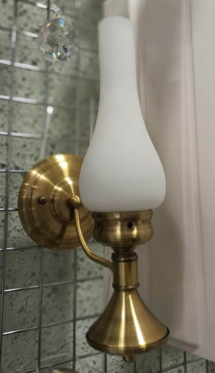 Бра, настенный светильник. Бронза 1*E14 60W 220V. VitaLuce V2501/1A