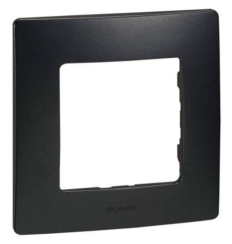 672581. Legrand. Etika (Антрацит). Рамка на 1-пост. не горючий пластик