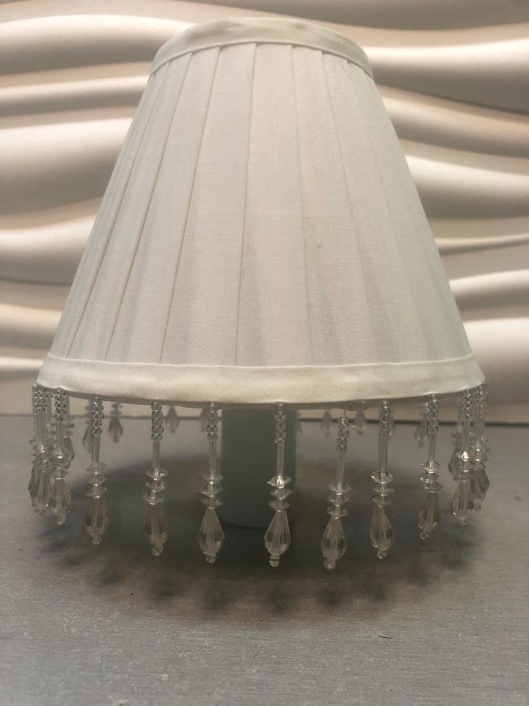 1853-W.Комплектующие.Абажур тканевый с бусинками на патрон E14, Хлопок. Белый