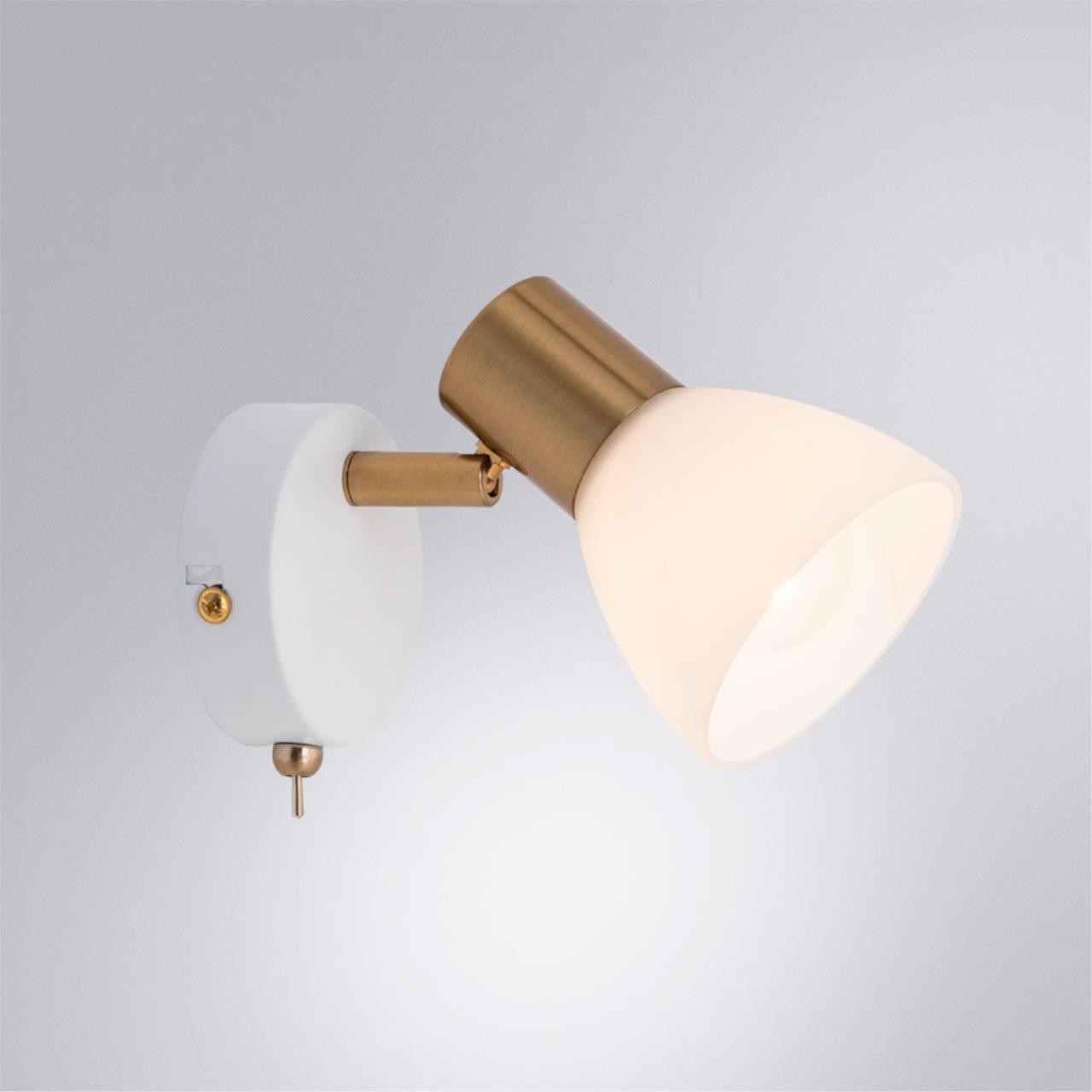 Настенно-потолочный светильник. Белый, золотистый 1*E14 40W 220V. Arte Lamp FALENA A3117AP-1WH