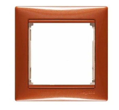 770011. Legrand. Valena  (терракота). Рамка на 1-пост. не горючий пластик