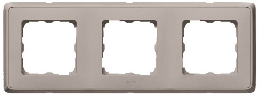 773683. Legrand. Cariva (песок). Рамка на 3-поста. не горючий пластик