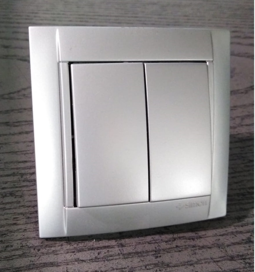 Simon Simon 34 Алюминий Выключатель 2-клавишный IP20 250V Алюминий 10A 1590398-033